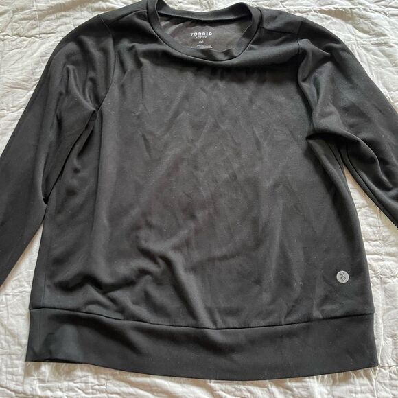 Torrid - Picture 3 of 6